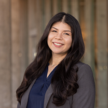 Elena Lopez Headshot